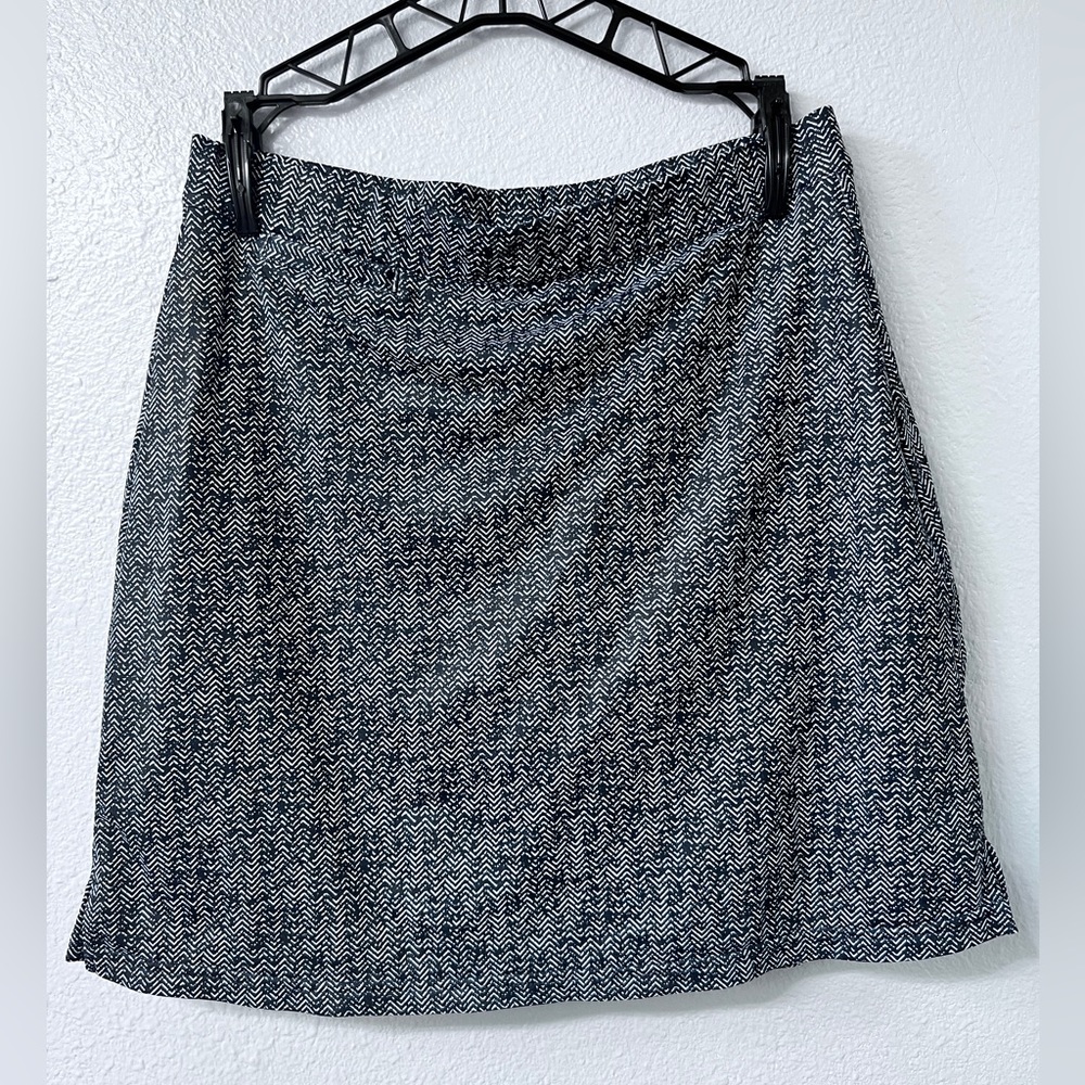 Peter Millar golf skirt